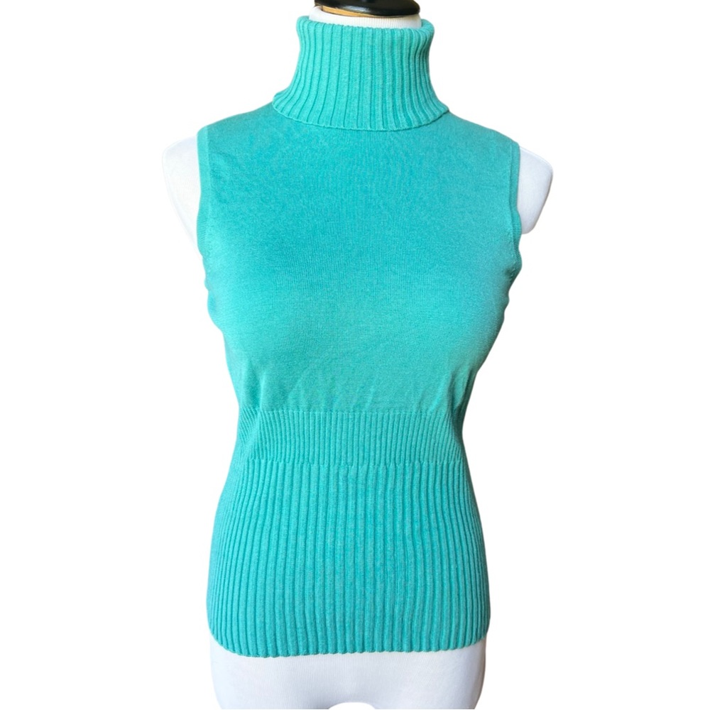 VTG The Collection by Harve Bernard Sleeveless Turtleneck Lightweight Sweater